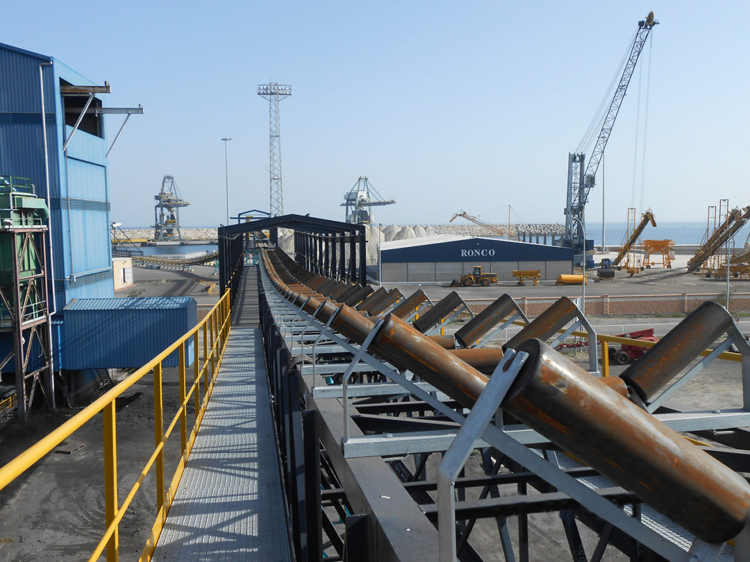 ASSEMBLY OF COAL UNLOADER IN ENDESA LITORAL THERMAL POWER PLANT